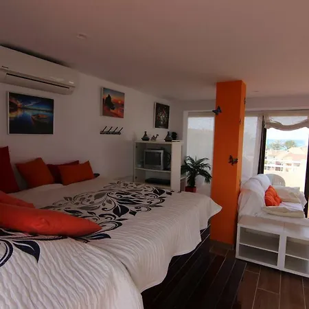 Atico Duplex En 1a Linea De Mar Denia