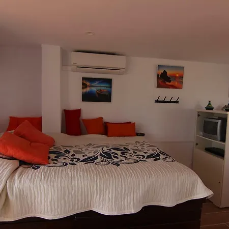 Atico Duplex En 1a Linea De Mar Denia