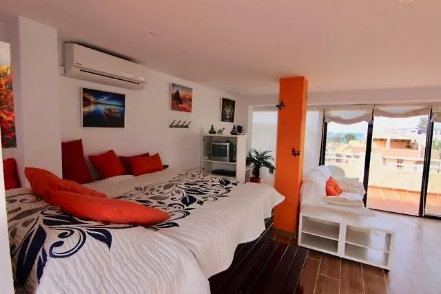 Atico Duplex En 1a Linea De Mar شقة *