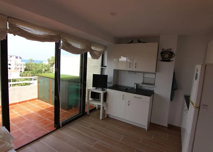 Atico Duplex En 1a Linea De Mar دينايا