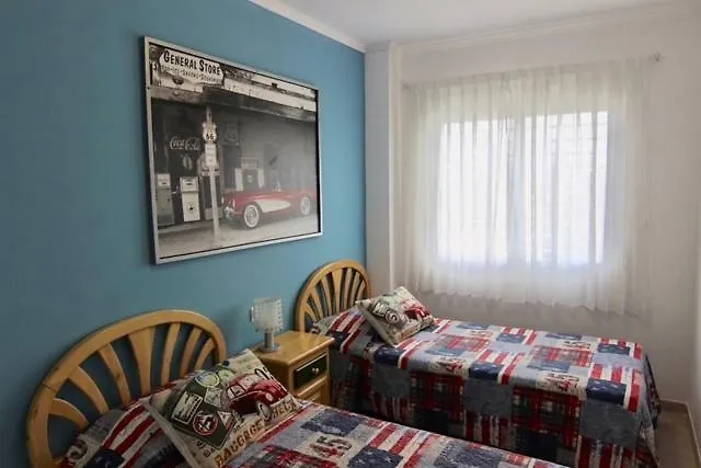 Atico Duplex En 1a Linea De Mar דירה